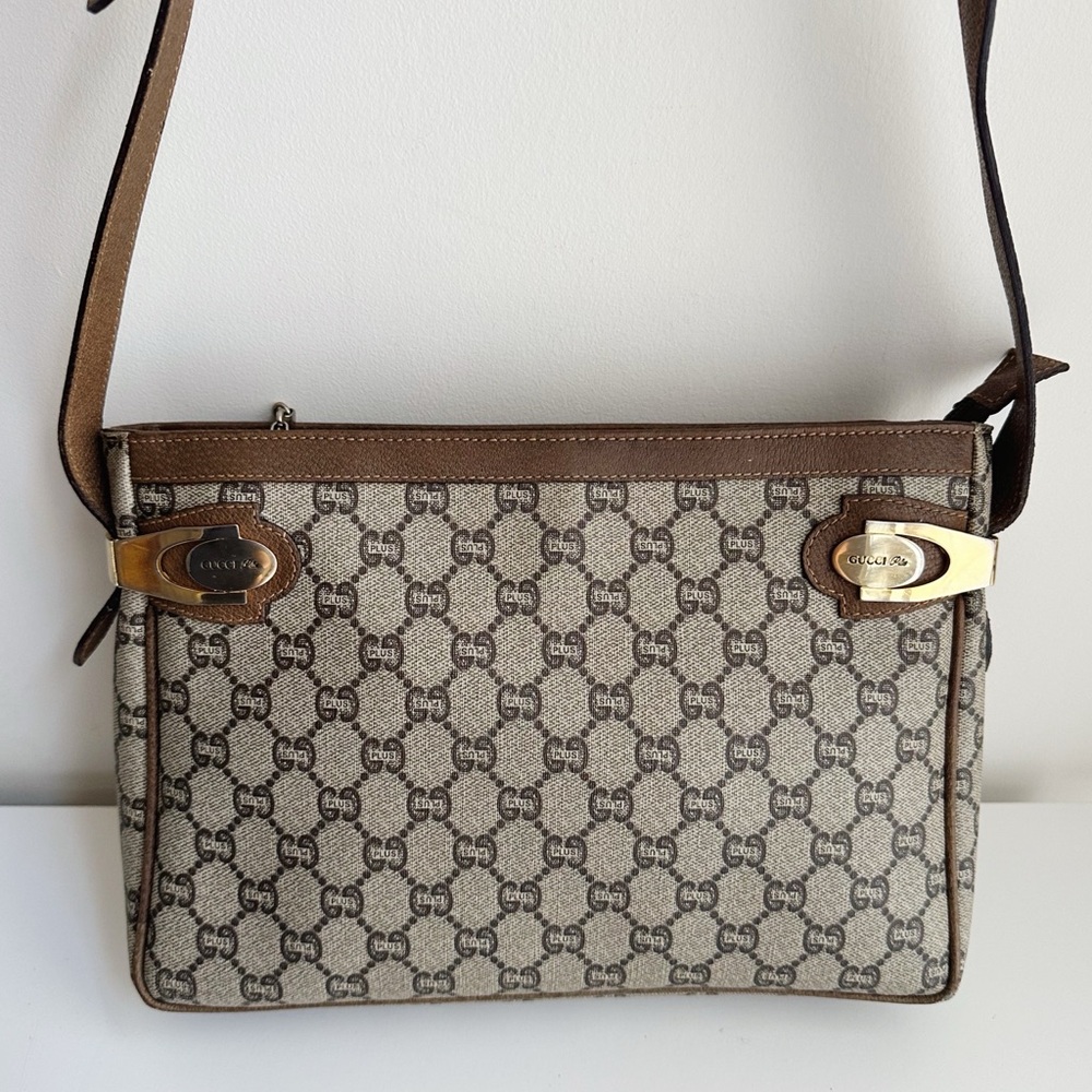 Authentic Gucci GG Plus Supreme Vintage Beige Leather Canvas Crossbody Bag